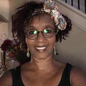 Meet your Posher, Rochelle